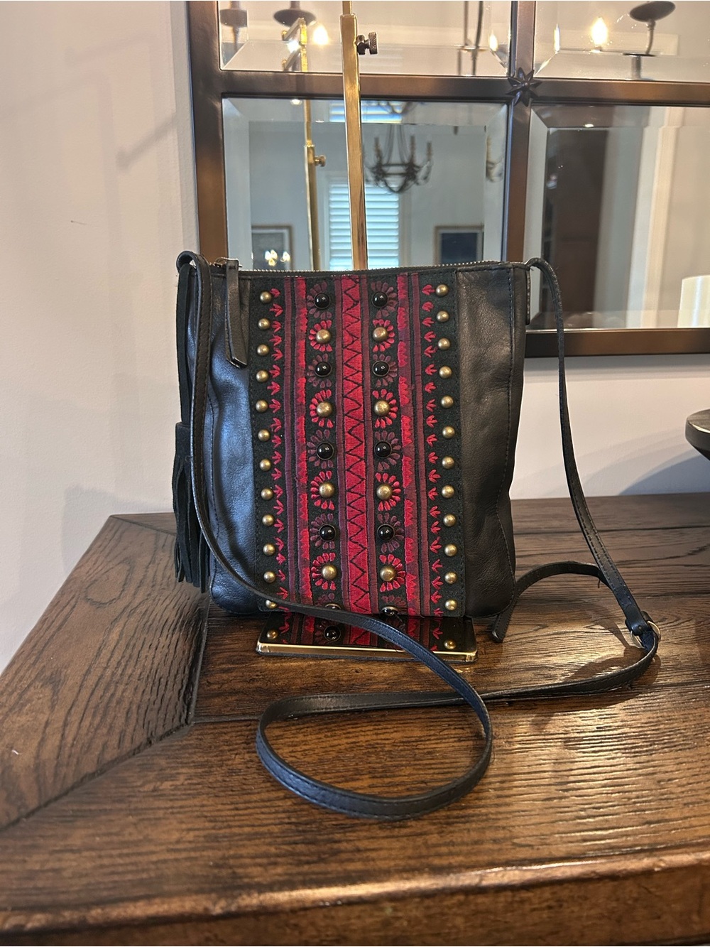 Vintage Lucky Brand Abbey Road embroidered leather crossbody bag
